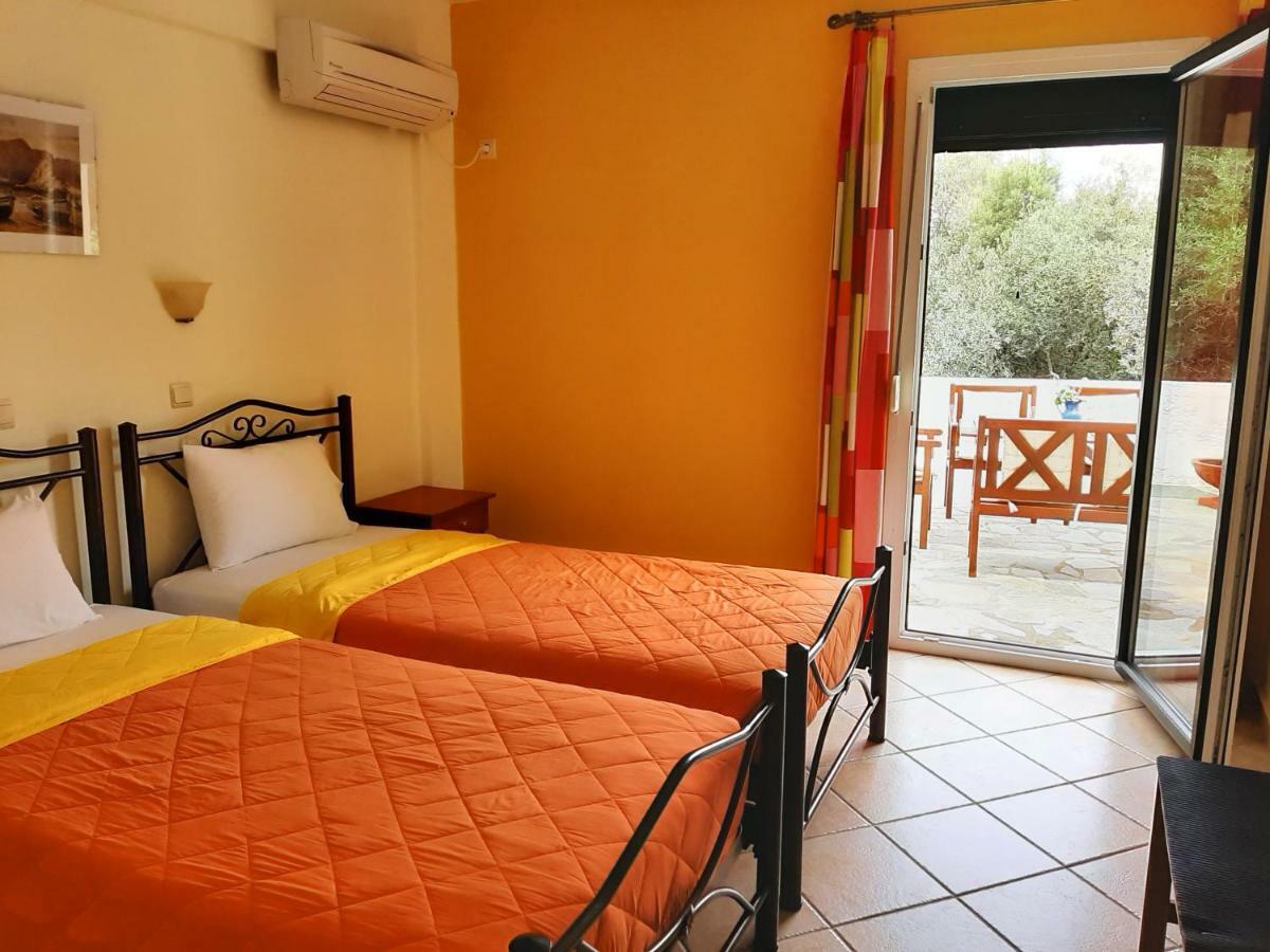 Marina Apartments Коккари Экстерьер фото